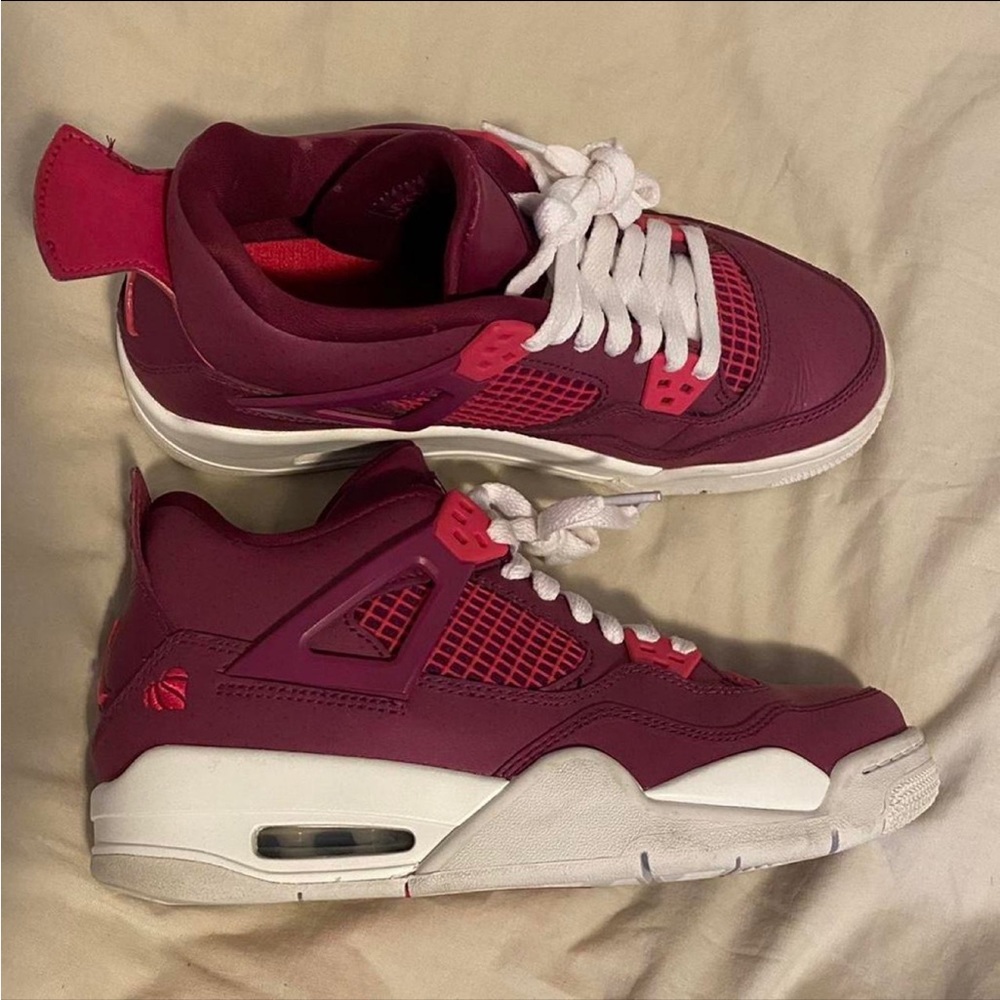Jordan 4 sneakers